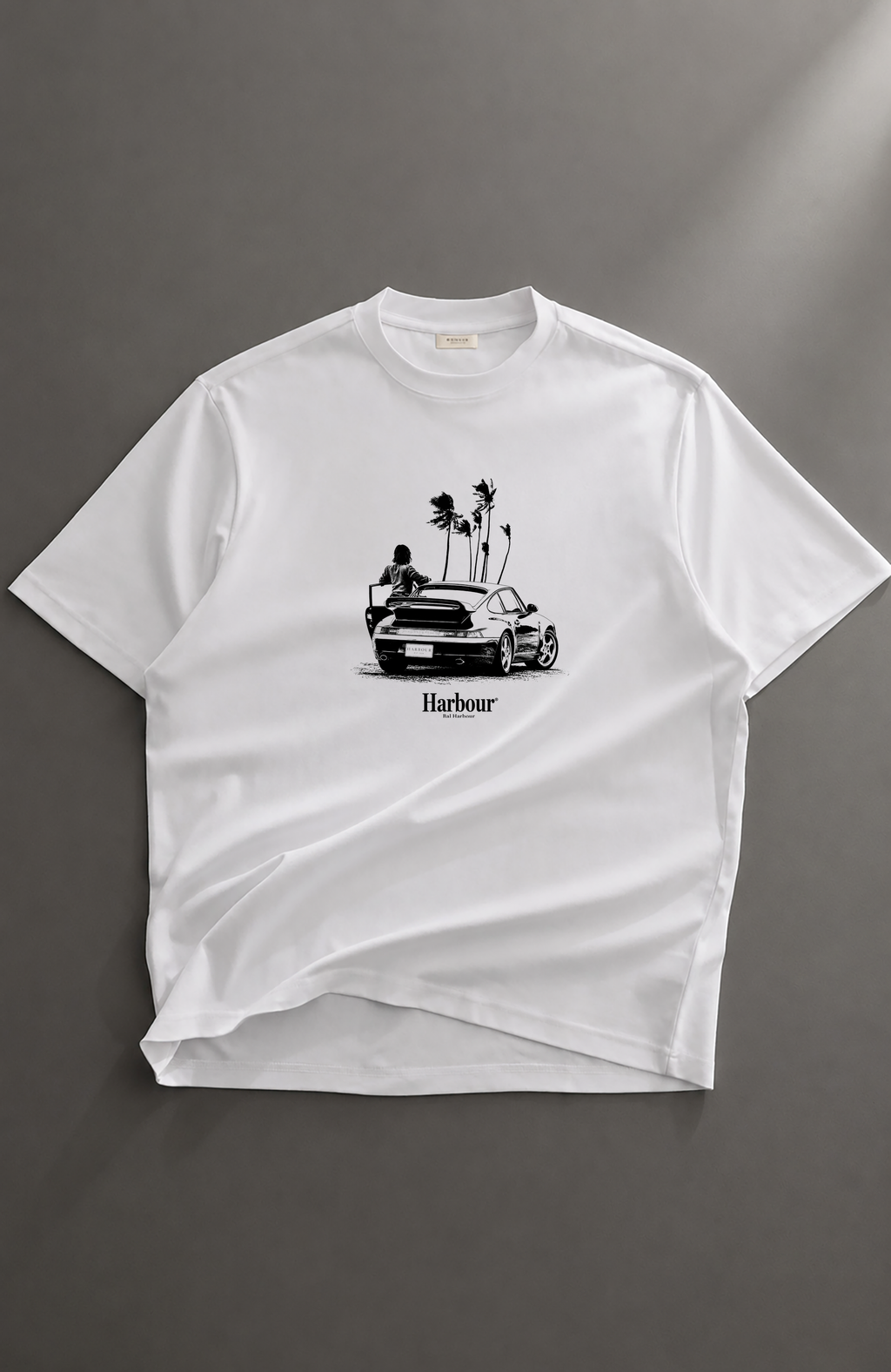 PALM GAZING TEE